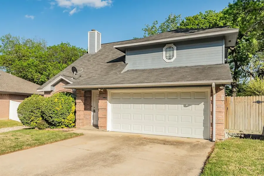 5825 Terra Drive, Arlington, TX 76017