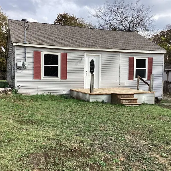 1506 S Travis Street, Denison, TX 75021