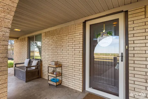 1206 E Sycamore Drive, Burkburnett, TX 76354