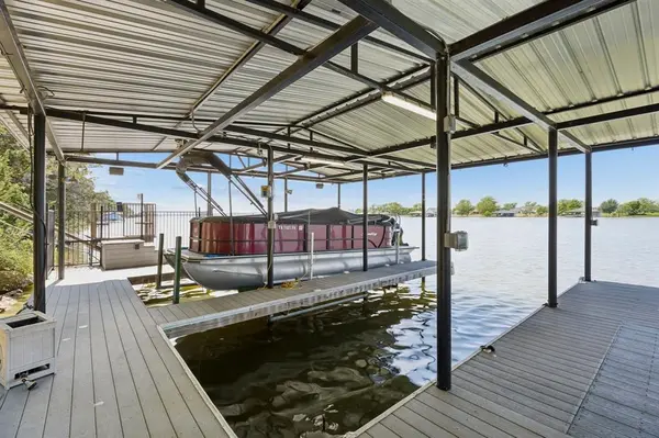 1400 Lady Amber Lane, Granbury, TX 76049