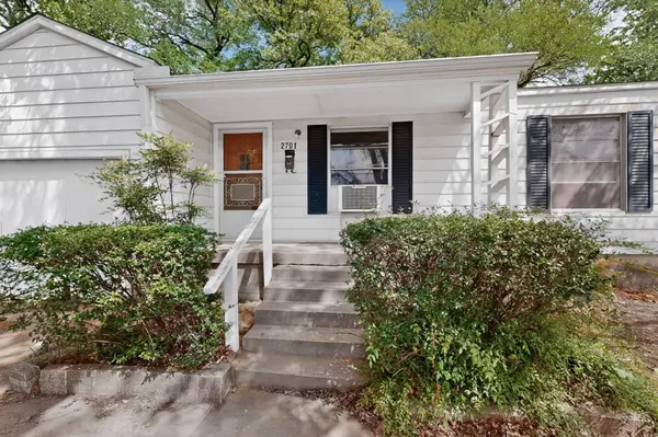 2701 Stark Street, Fort Worth, TX 76112