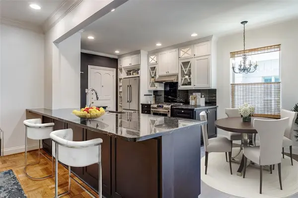 6144 Averill Way #203E, Dallas, TX 75225