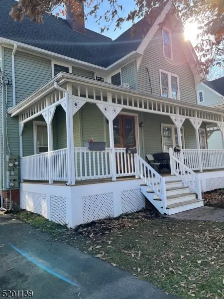 15 Summit Ave #B, Chatham Boro, NJ 07928