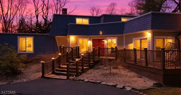 947 Franklin Lake Rd, Franklin Lakes Boro, NJ 07417