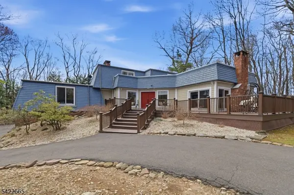 947 Franklin Lake Rd, Franklin Lakes Boro, NJ 07417