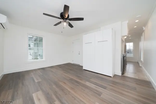 15 Summit Ave #A, Chatham Boro, NJ 07928