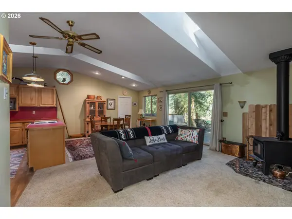 10265 RIDGE VIEW TER, Birkenfeld, OR 97016