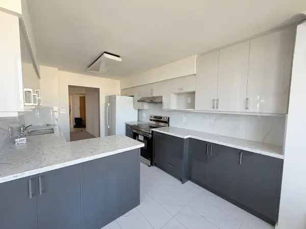 175 Bamburgh CIR #1804, Toronto E05, ON M1W 3X8