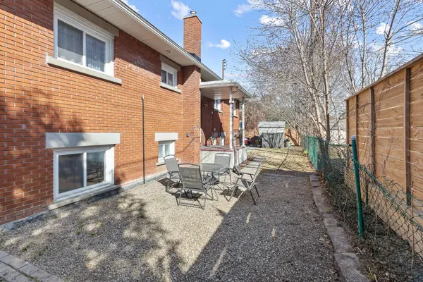 473 Vernon AVE, Overbrook - Castleheights And Area, ON K1K 1A8