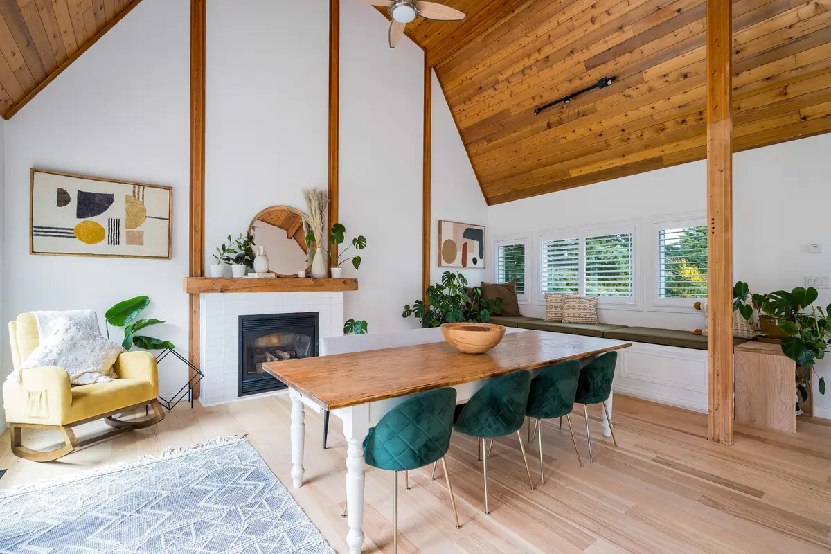 144 Brooker BLVD, Blue Mountains, ON L9Y 0L4