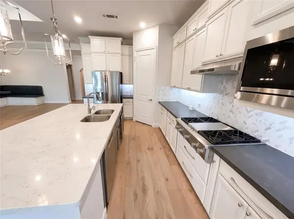 2712 Waterford, The Colony, TX 75056