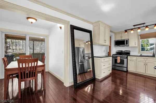 7 Shadowy Ln, West Milford Twp., NJ 07480