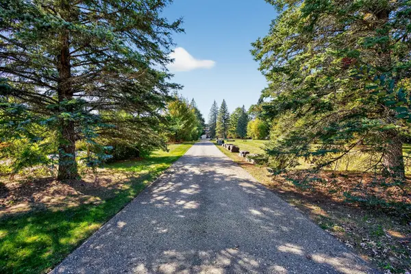 20572 Yonge ST, East Gwillimbury, ON L9N 0J7