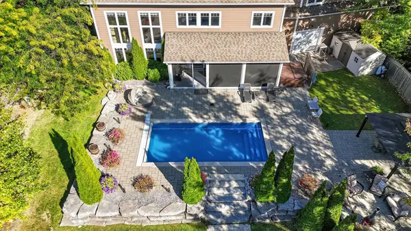 20572 Yonge ST, East Gwillimbury, ON L9N 0J7