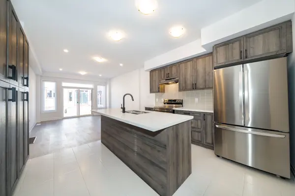 26 Ranch TER, Barrie, ON L9J 0Y3