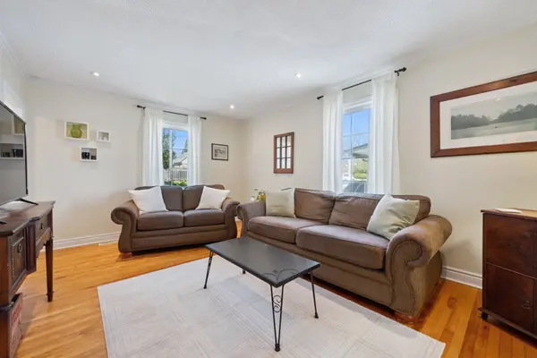 476 Paisley RD, Guelph, ON N1H 2R6