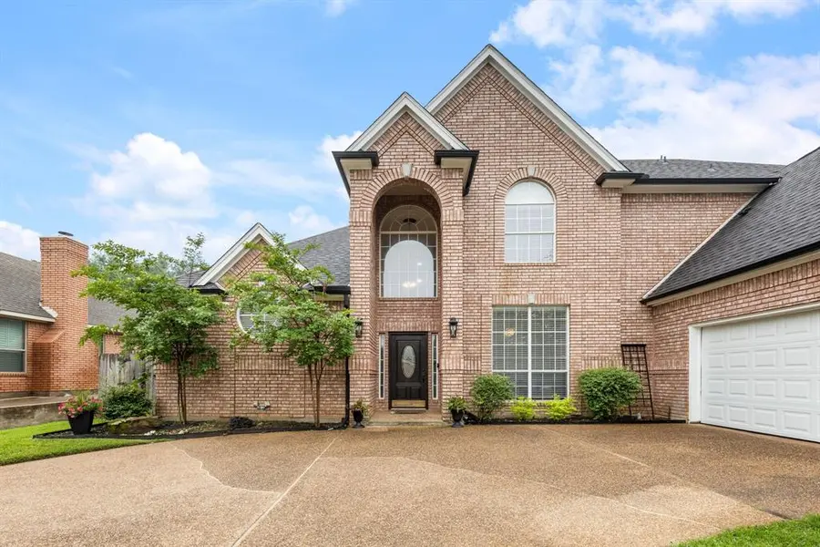 2411 Wilkes Drive, Colleyville, TX 76034