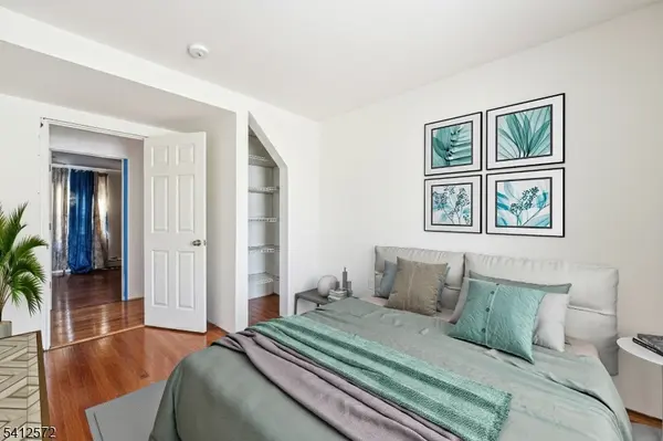 17 High St, Andover Boro, NJ 07821