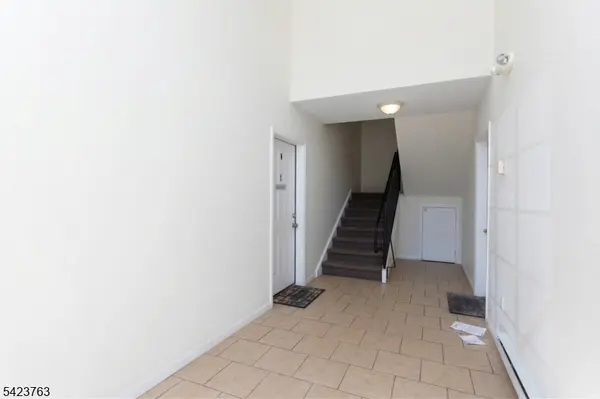 30 Mountain Ave #11, Paterson City, NJ 07501