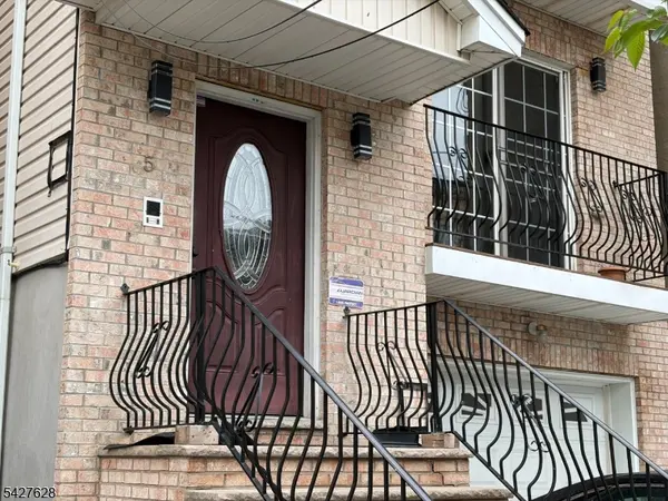 5 Skillman Ave #2, Jersey City, NJ 07306