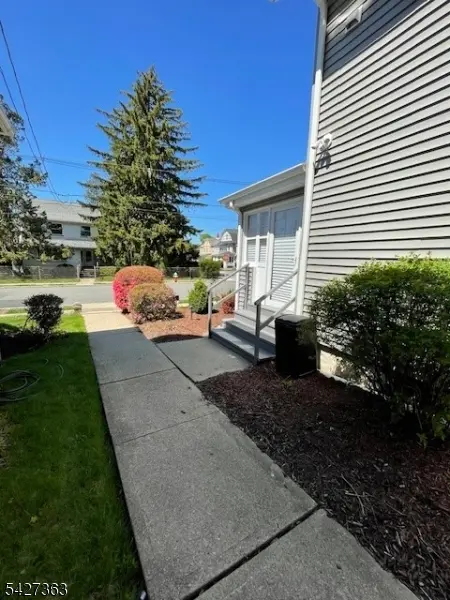 18 Forest Ave #B, Caldwell Boro Twp., NJ 07006