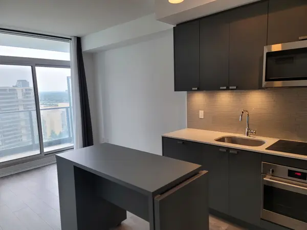 56 Forest Manor RD #1508, Toronto C15, ON M2J 0E5