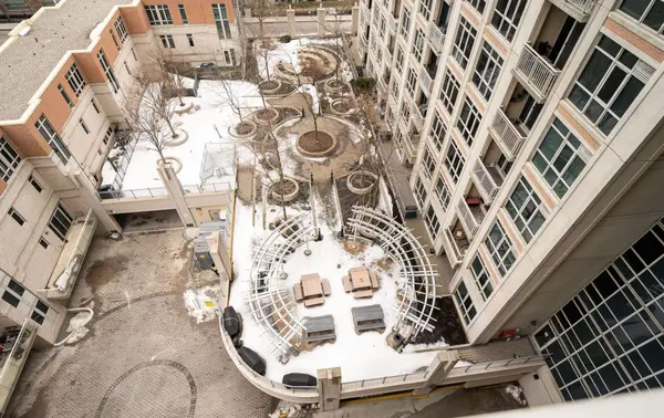 21 Grand Magazine ST #908, Toronto C01, ON M5V 1B5