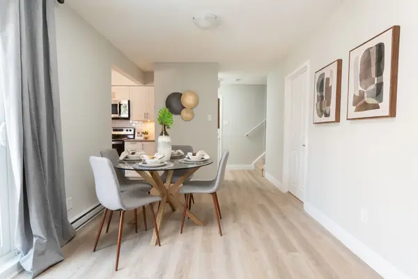 240 Ormond DR #C1, Oshawa, ON L1G 6T5