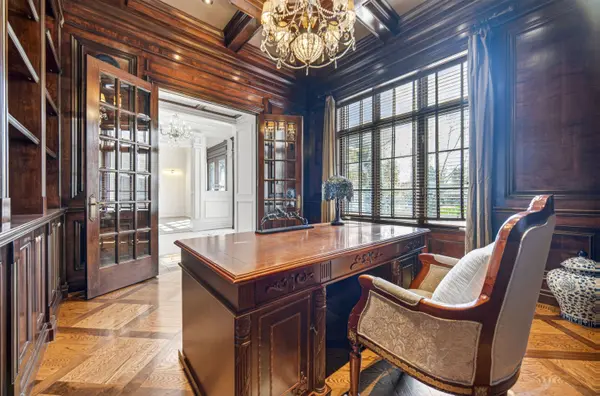 198 May AVE, Richmond Hill, ON L4C 3S6