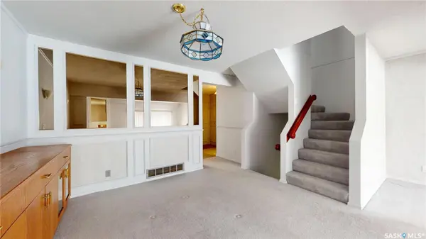 4762 Queen STREET, Regina, SK S4S 6G7