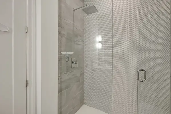 1441 Elgin ST #510, Burlington, ON L7S 1E6