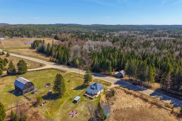 1367 Detlor RD, Bancroft, ON K0L 2L0