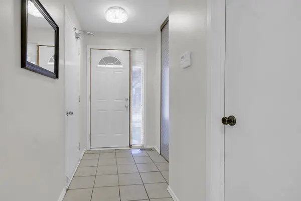 88 Clarkson CRES #65, Kanata, ON K2L 3E2