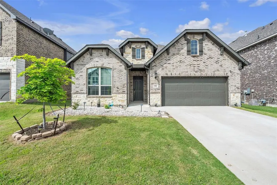 1802 Graham Way, Mansfield, TX 76063