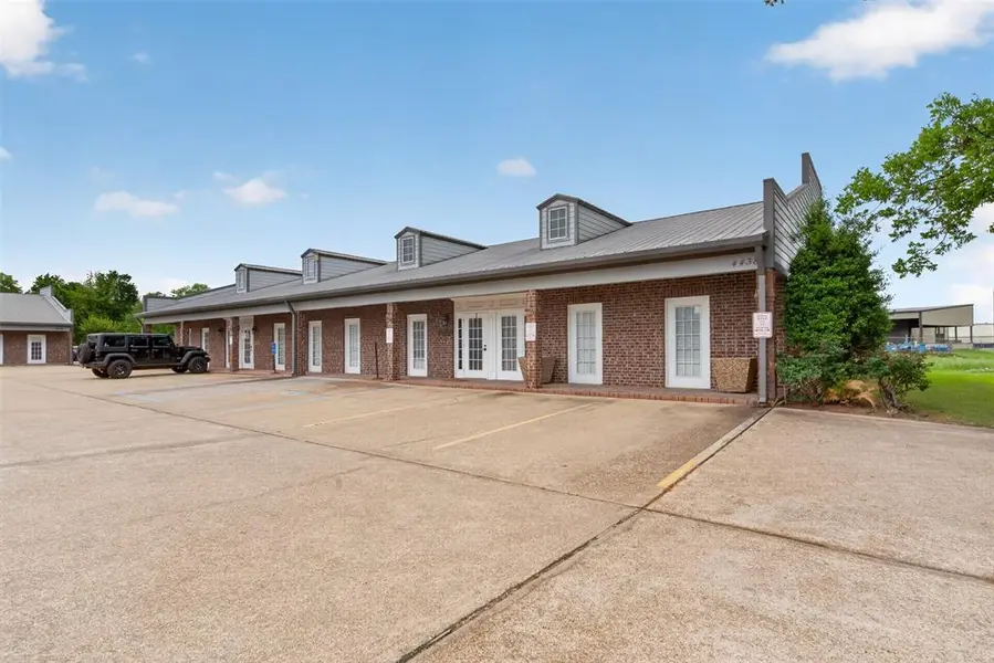 4438 Viking Drive #Suite 100, Bossier City, LA 71111