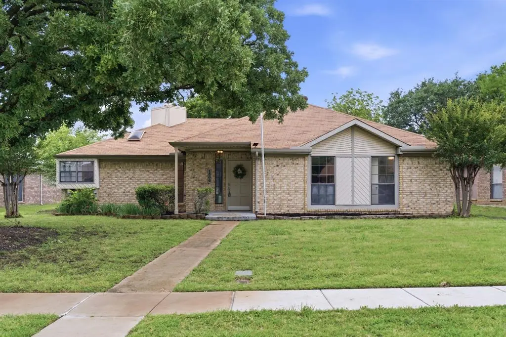 1506 Springaire Lane, Lewisville, TX 75077