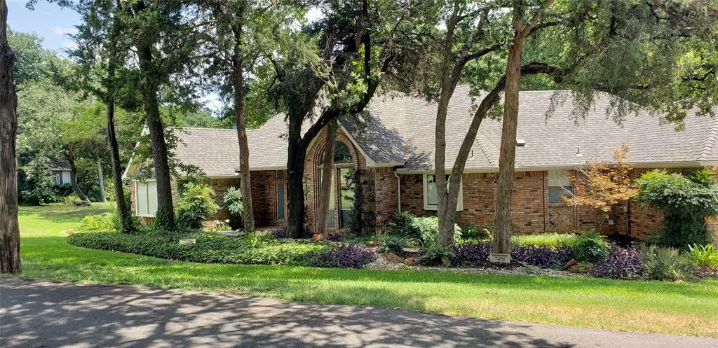 7451 Lake Ridge Road, Flower Mound, TX 75022