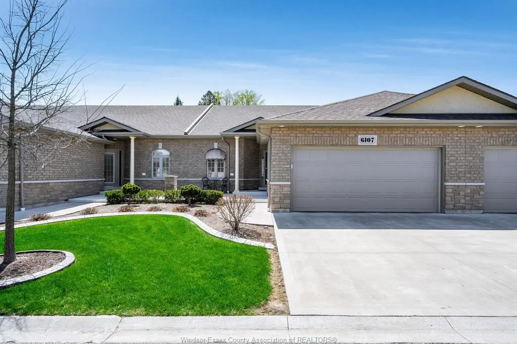 6107 Tiburon Crescent, Windsor, ON N9J 3Y7