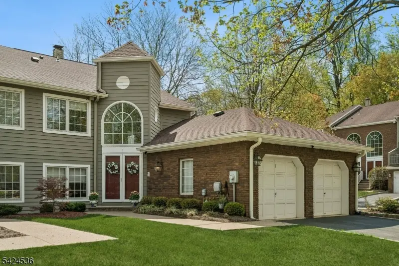 1 Beekman Hill Rd, Caldwell Boro Twp., NJ 07006