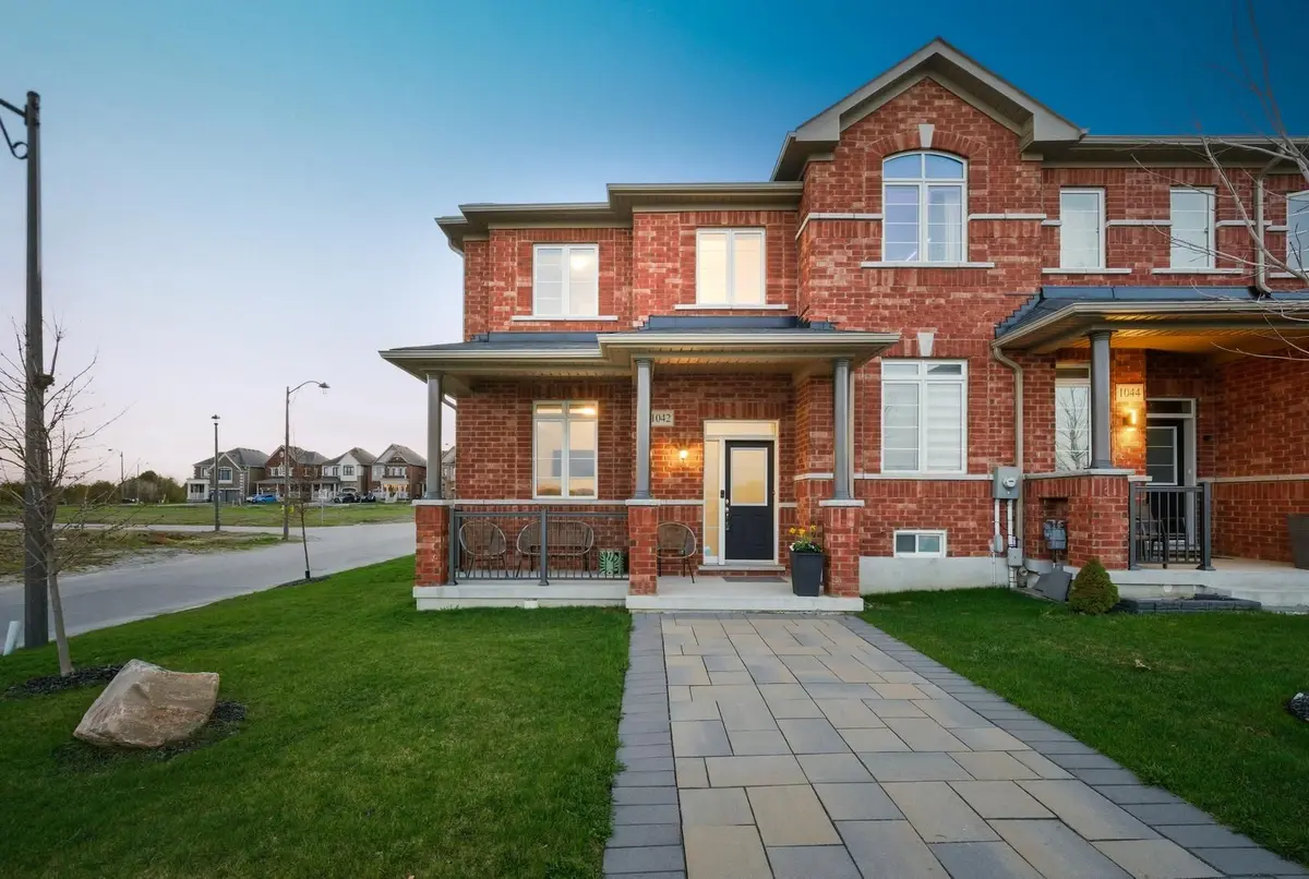 1042 Murrell BLVD, East Gwillimbury, ON L9N 0X8