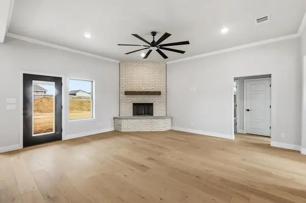 2307 Briarwood, Bridgeport, TX 76426