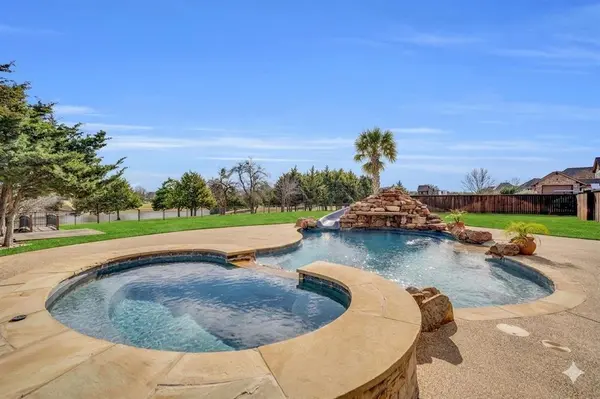 3530 Pleasantville Road, Midlothian, TX 76065