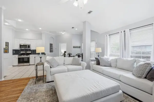 2829 Red Wolf Drive, Fort Worth, TX 76244