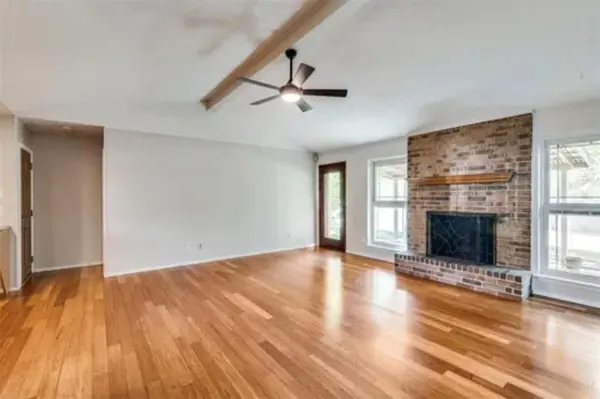 802 wilshire Court, Arlington, TX 76012