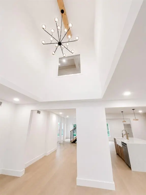 1521 El Campo Drive, Dallas, TX 75218