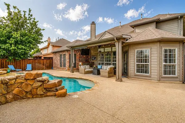 5364 Lake Chelen Drive, Fort Worth, TX 76137