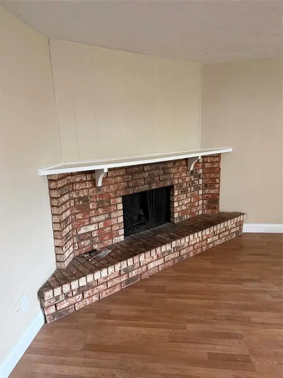 7213 Chatham Road, North Richland Hills, TX 76182