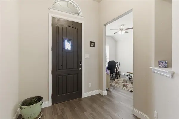 1012 Kensington Way, Argyle, TX 76226