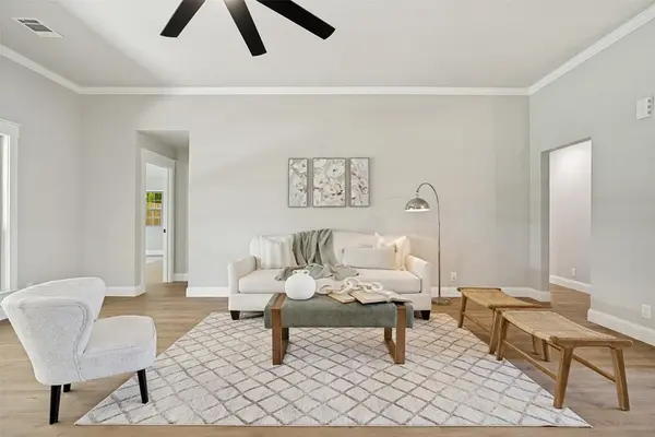 4110 Country Lane, Granbury, TX 76048