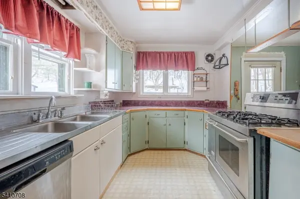 782 Uniontown Rd, Lopatcong Twp., NJ 08865